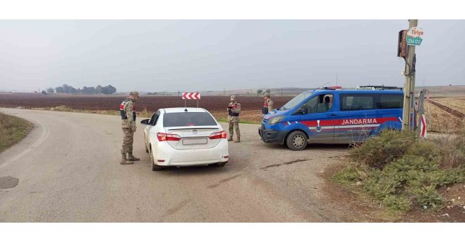 Hatay’da 35 göçmen yakalandı