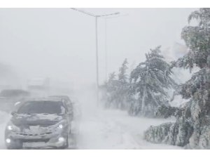 Kahramanmaraş-Göksun yolu kar nedeniyle kapandı