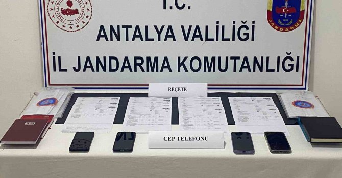 Antalya’da doktor, eczacı ve otel çalışanının karıştığı nitelikli dolandırıcılık