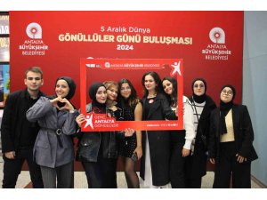 Büyükşehir Belediyesi, Gönüllüler Günü’nü gençlerle kutladı