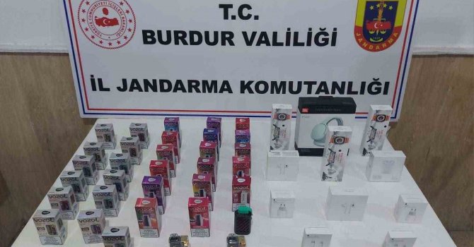 Jandarmanın uyuşturucu ve kaçakçılık operasyonlarında 6 şüpheli tutuklandı