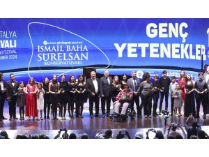 Piyano Festivali’nde sahne gençlerin