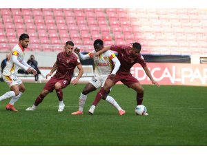 Trendyol Süper Lig: Atakaş Hatayspor: 0 - Göztepe: 1 (İlk yarı)