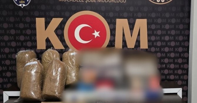 Antalya’da yılbaşı öncesi 1185 litre kaçak içki ele geçirildi