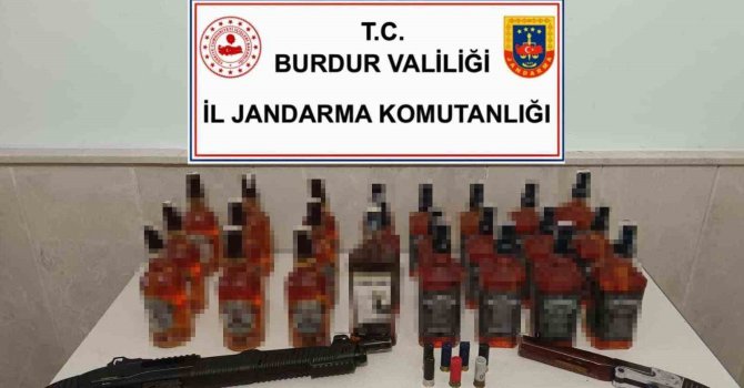 Burdur’da kaçak alkol ele geçirildi