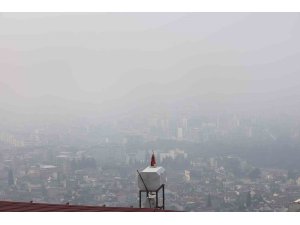 Hatay’da sabah saatlerinde sis etkisini hissettirdi