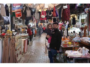 Hatay’da afetzede vatandaşların yeni yıldan tek beklentisi sıcak yuvalarına kavuşmak