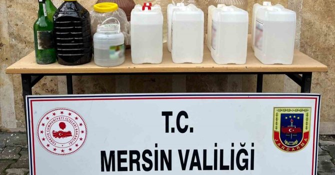 Mersin’de 85 litre sahte içki ele geçirildi