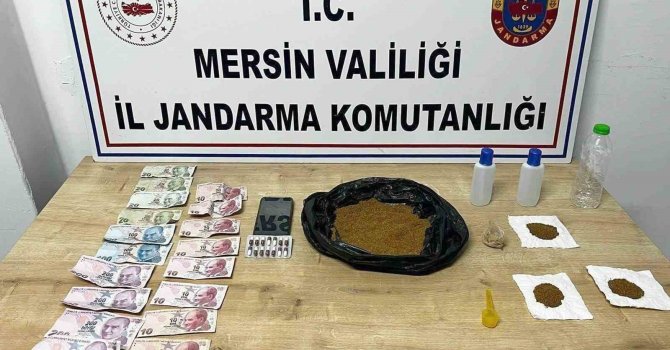 Mersin’de 2 uyuşturucu taciri yakalandı