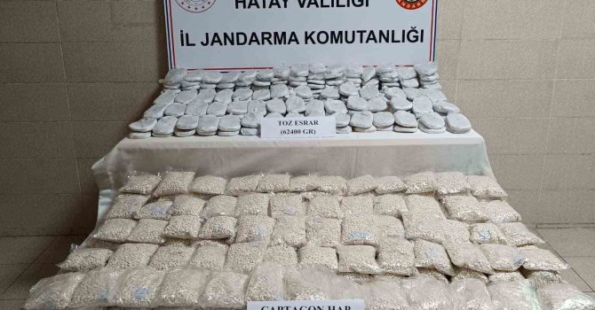 Hatay’da 87 kilo 990 gram captagon hap ve 62 kilo 400 gram toz esrar ele geçirildi