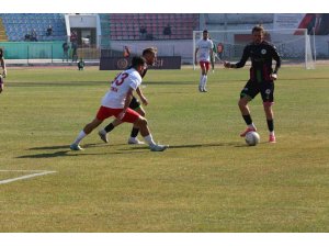 TFF 2. Lig: Isparta 32 Spor: 1 - Altınordu: 1