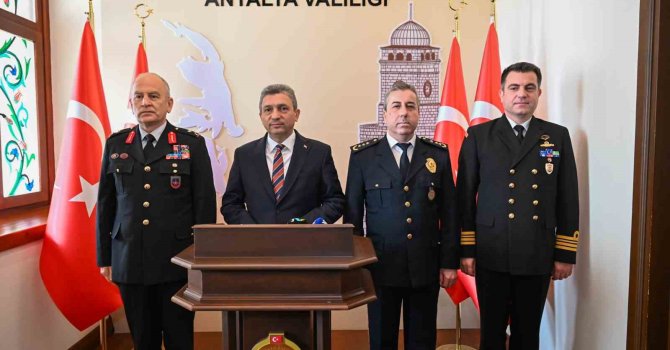 Antalya Valisi Hulusi Şahin: "2025’te denetimler yoğunlaşacak"