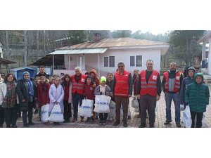 Depremzede öğrencilere kış desteği