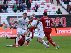 Trendyol Süper Lig: Antalyaspor: 2 - Kasımpaşa: 1 (Maç sonucu)