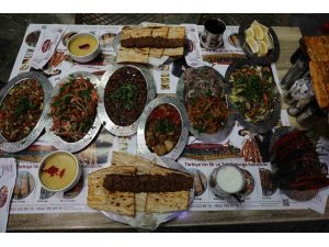 Adana Kebap, iftarda hem gözü hem de mideyi doyuracak