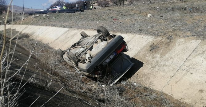 Isparta’da otomobilin çarptığı yaya, sulama kanalına düşerek can verdi