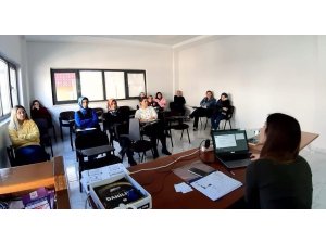 Bozyazı’da sağlık personeli eğitim seminerine katıldı