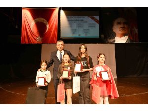 İstiklal Marşı’nın kabulünün 104. yıl dönümü, Antalya’da kutlandı