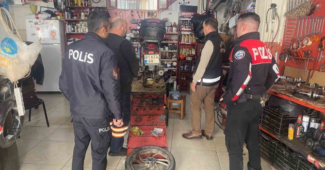 İskenderun’da motosiklet tamircileri denetlendi