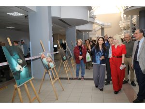 ‘Hekim Gözüyle’ fotoğraf sergisi açıldı