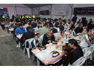 Hatay’da Gençlik Sofrası iftarda kuruldu