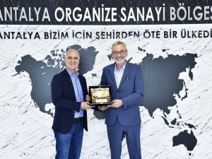 “Antalya kırmızı beyaz olsun”