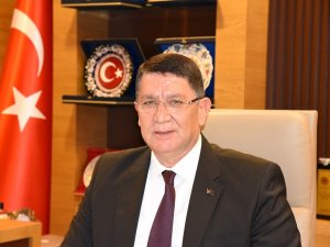 AESOB Başkanı Adlıhan Dere’den 23 Nisan Mesajı