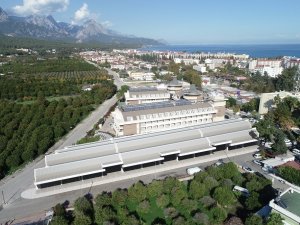 Büyükşehir’in Kemer yatırımları sürüyor