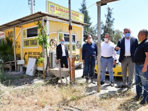 Konyaaltı’nda taksi durakları yenileniyor