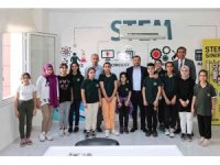 7 STEM atölyesinde 4 bin 900 çocuk teknoloji eğitimi alıyor