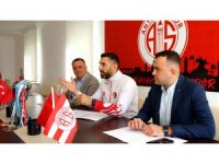 Boksör Mehmet Mıstık, Antalyaspor’da