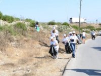 Dünya Temizlik Günü’nde sahil temizliği