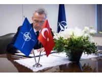 Stoltenberg, Türkiye’nin NATO Daimi Temsilciliği’nde taziye defterini imzaladı