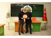 Alanyaspor, Teknik Direktör Farioli ile yolların ayrıldığını açıkladı