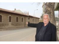 Tam 3 asırlık tarihi taş kilise depremde zarar görmedi