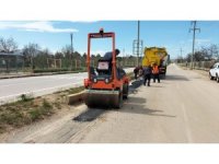 Kahramanmaraş’ın kuzey ilçelerindeki hasarlı yollar onarılıyor