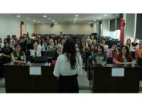 Büyükşehir ve Yeşilay iş birliğiyle Teknoloji Bağımlılığı Semineri