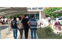 Hırsızlık ve uyuşturucu suçundan aranan 5 şahıs polis ekiplerinden kaçamadı