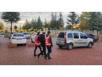 Isparta’da iş vaadiyle dolandırıcılık yapan şahıs tutuklandı