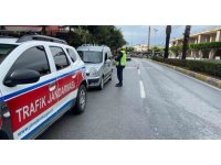 Jandarmadan 6 araca trafikten men cezası