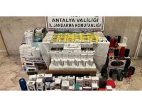 Markette tütün mamulü, elektronik sigara ve gümrük kaçağı eşya satışına jandarma engeli