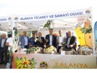 Akdeniz’in en büyük Tropikal Meyve Festivali Alanya’da başladı