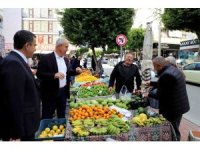 Başkan Özçelik esnafın taleplerini not aldı