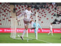 Ziraat Türkiye Kupası: Antalyaspor: 2 - Kocaelispor: 0 (İlk yarı)