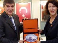 Hollanda Büyükelçisi’nden Türel’in vizyon projelerine övgü