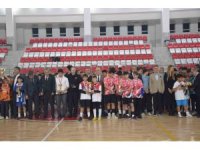 Aksu’da Okul Sporları Futsal Turnuvası sona erdi